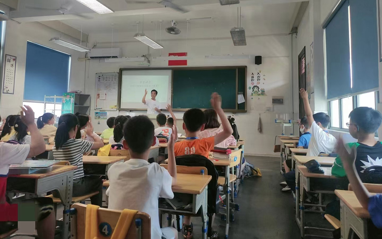 敦化冯家小学